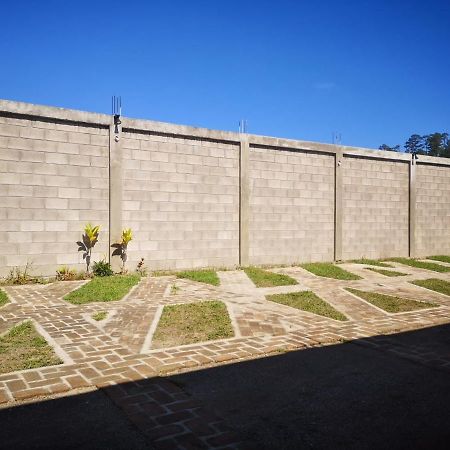 Hotel Y Residencia La Cofradia Santa Rosa de Copán Exterior foto